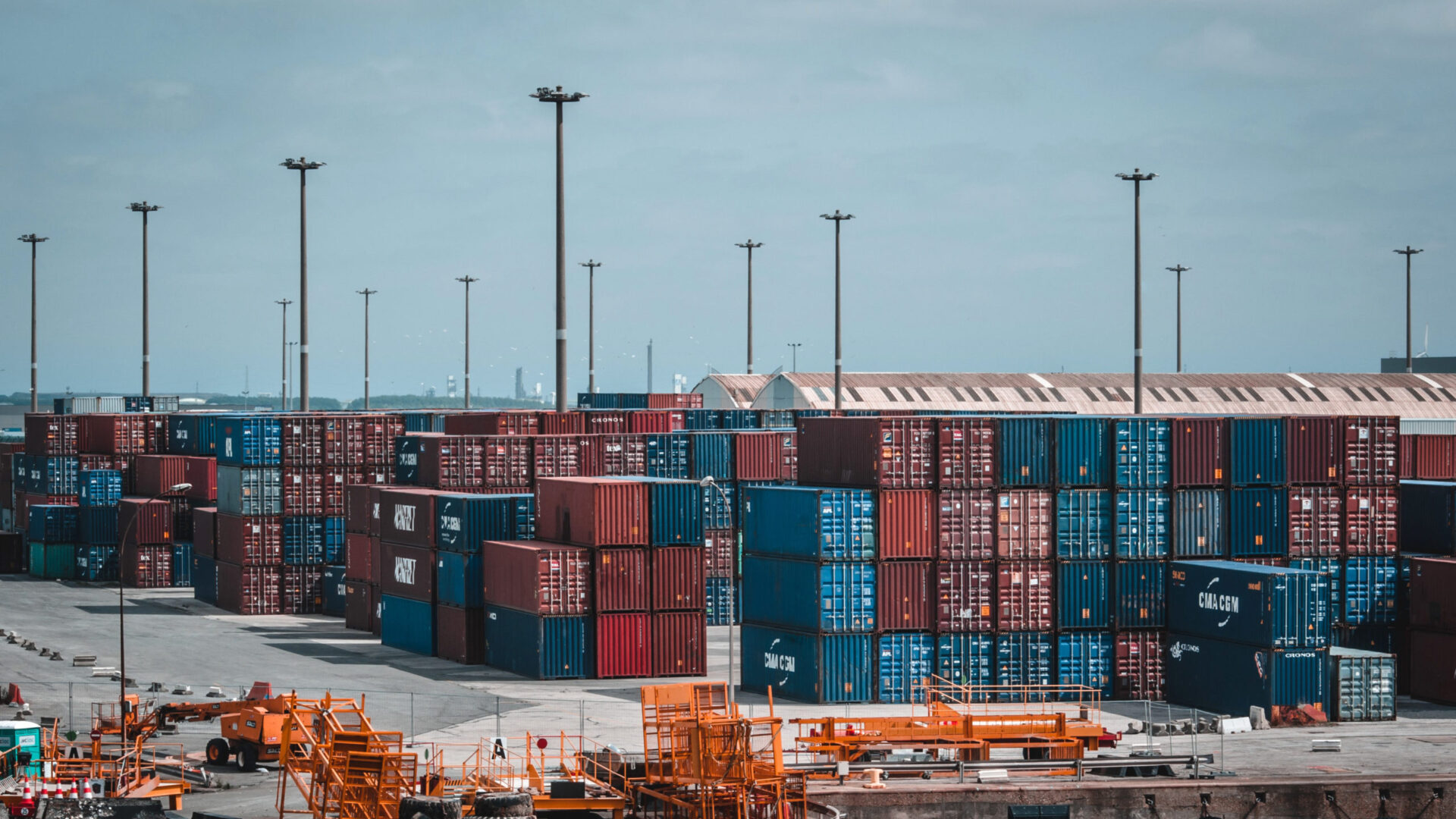 supply chain companies in canada